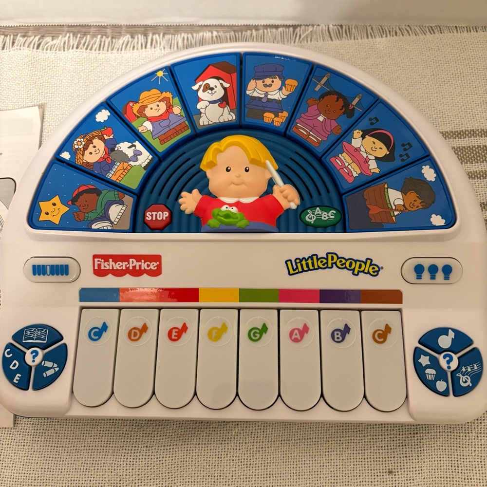 Little People Growing Smart Musical Piano